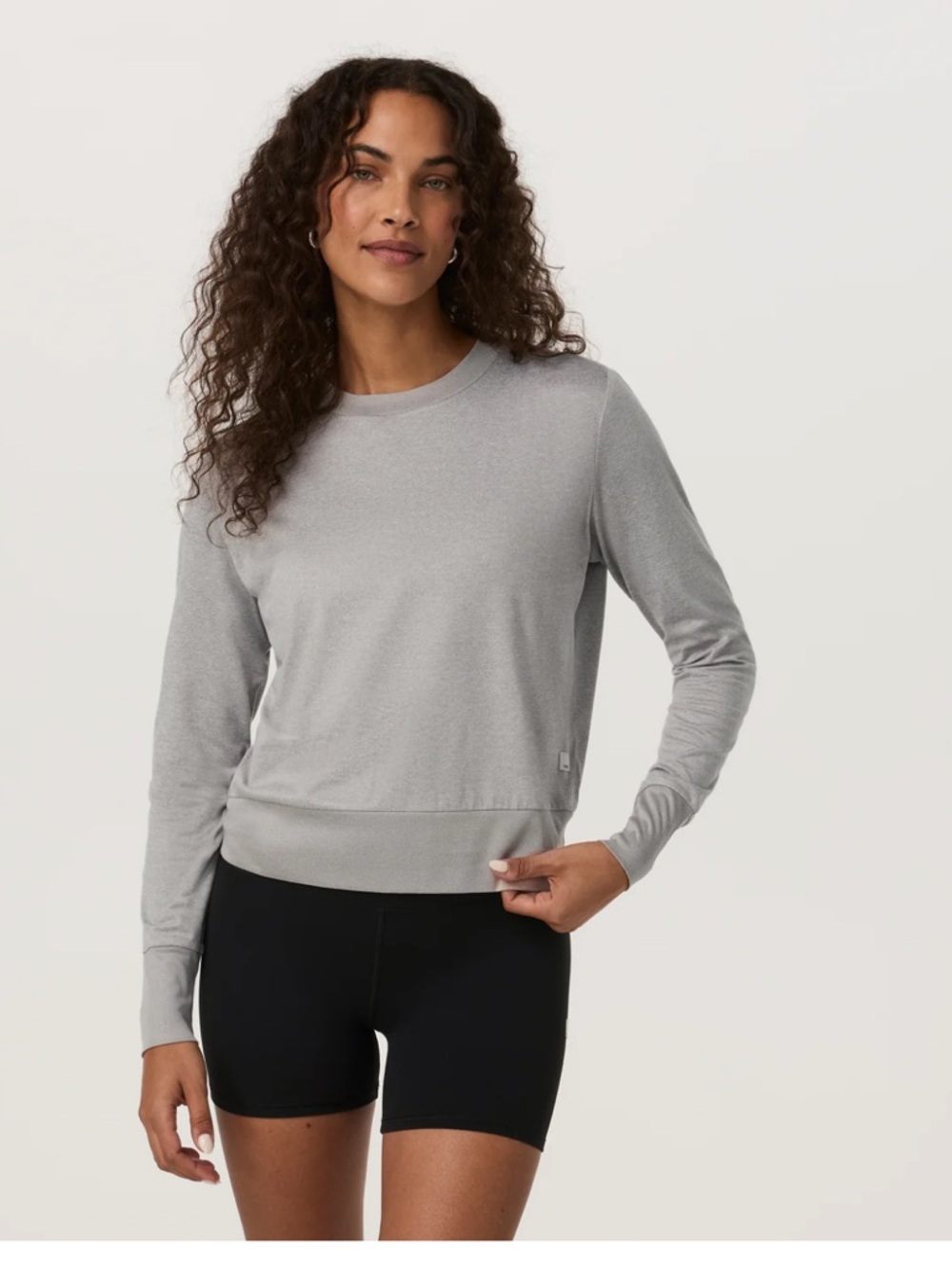 Vuori Daydream Crew long Sleeve Top Size Small Heathered Grey